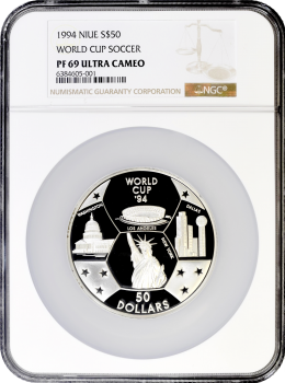 Ниуэ 50 долларов 1994 г., NGC PF69 UC, "Чемпионат мира по футболу" Top Pop