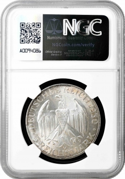 Веймарская Республика 5 рейхсмарок 1930 г. A, NGC MS65+, "Полёт дирижабля "Граф Цеппелин"