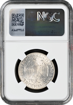 Веймарская Республика 3 рейхсмарки 1930 г. F, NGC MS64+, "Полёт дирижабля "Граф Цеппелин"