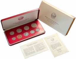 Мальта набор 1 - 50 центов, 2, - 5 милей 1982 г., PROOF, "10 лет с момента перехода на десятичную систему"