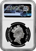 Фіджі 10 доларів 1997 р., NGC PF69 UC, "Вимираючі види - Смугаста ігуана Лау"